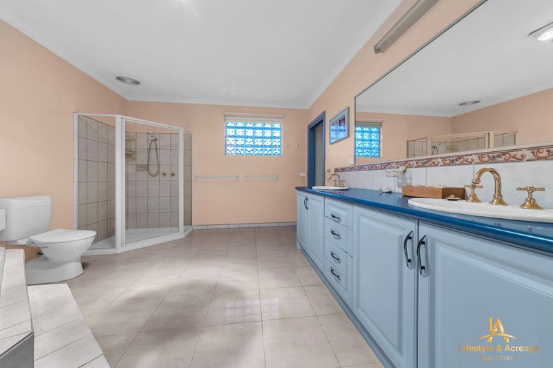 Photo - 12 Nottingham Court, Drouin VIC 3818 - Image 29