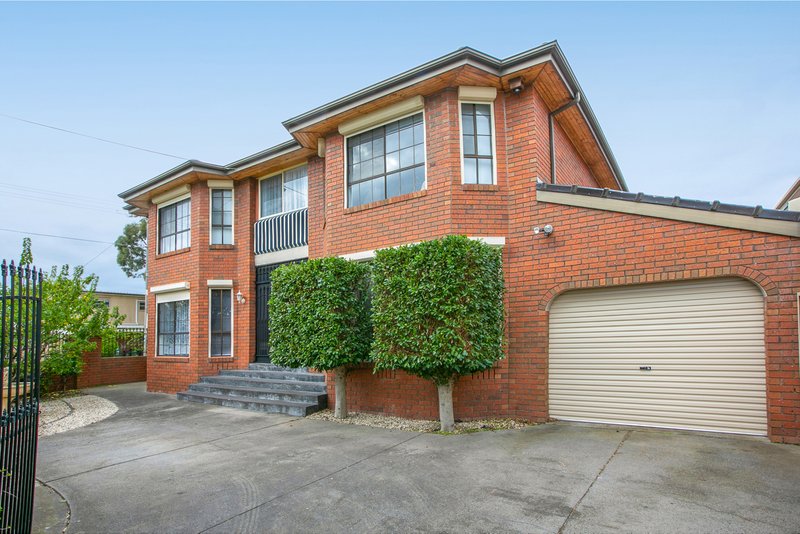 12 Nutwood Street, Reservoir VIC 3073