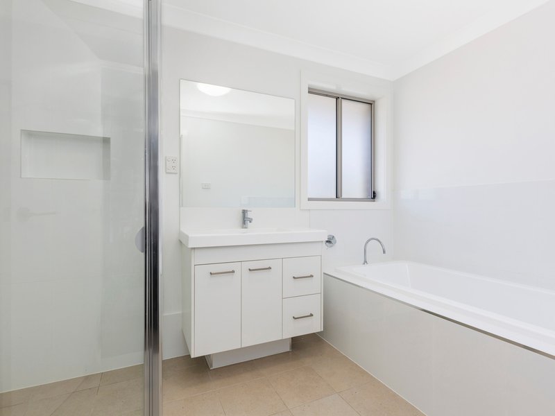 Photo - 12 Oak Street, North Narrabeen NSW 2101 - Image 5