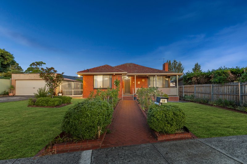 Photo - 12 Oaklands Avenue, Ferntree Gully VIC 3156 - Image 1