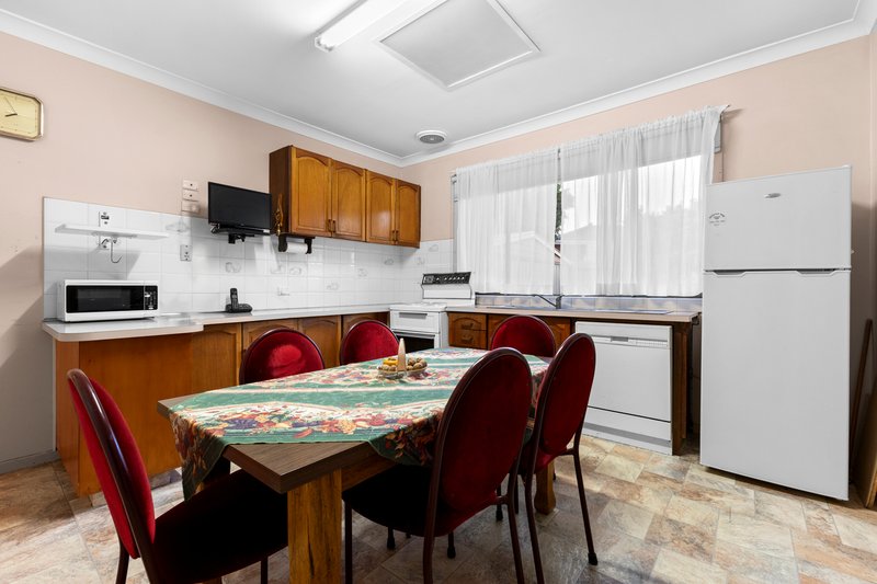 Photo - 12 Oaklands Avenue, Ferntree Gully VIC 3156 - Image 6