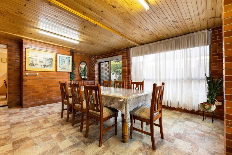 Photo - 12 Oaklands Avenue, Ferntree Gully VIC 3156 - Image 7