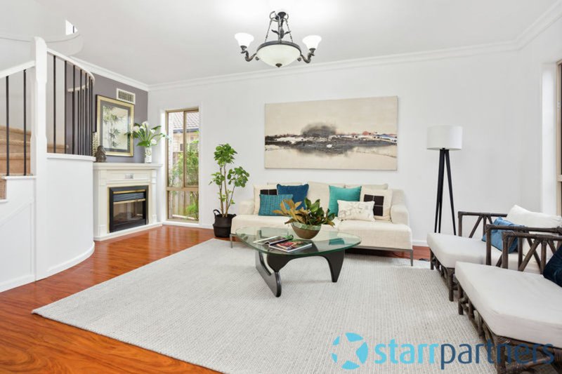 Photo - 12 Oakleaf Avenue, Glenwood NSW 2768 - Image 2