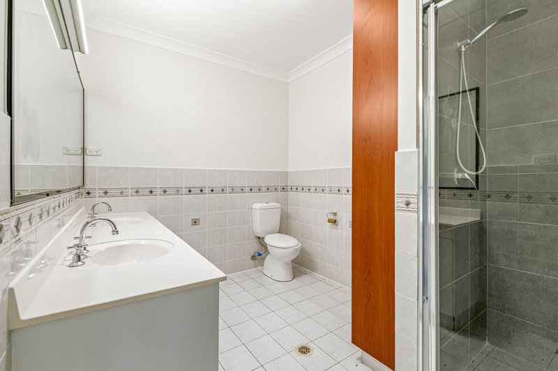 Photo - 12 Oakmont Avenue, Cornubia QLD 4130 - Image 19