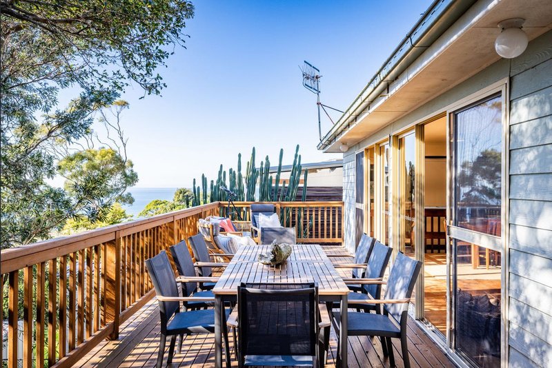 Photo - 12 Ocean Drive, Macmasters Beach NSW 2251 - Image 2