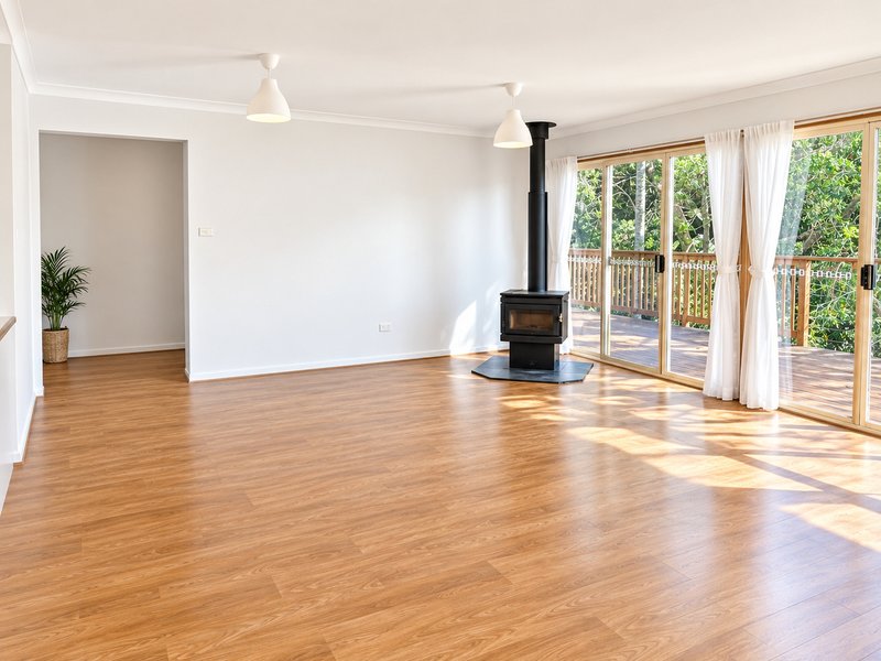 Photo - 12 Ocean Drive, Macmasters Beach NSW 2251 - Image 4