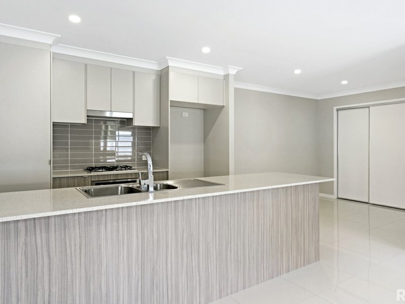 Photo - 1/2 O'Connell Court, Pimpama QLD 4209 - Image 4