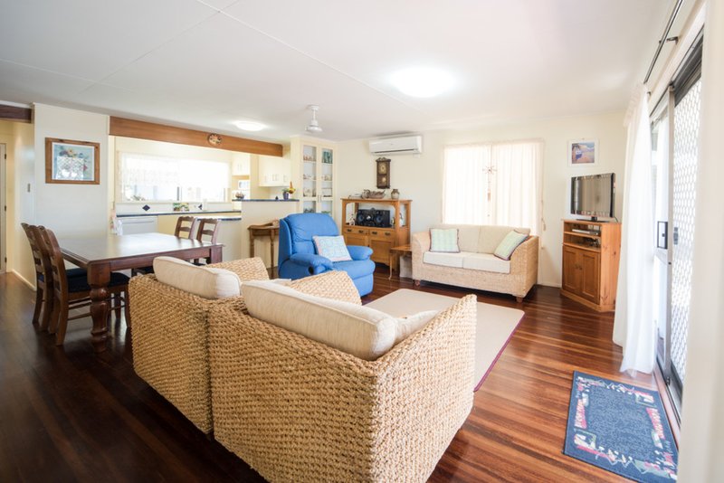 Photo - 12 O'Hanlon Crescent, Mount Julian QLD 4800 - Image 5