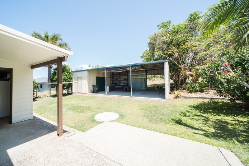 Photo - 12 O'Hanlon Crescent, Mount Julian QLD 4800 - Image 9