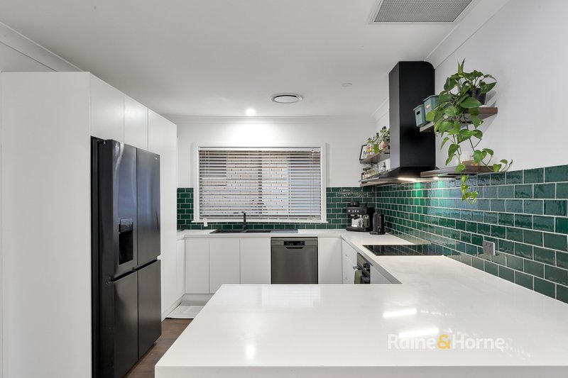 Photo - 12 Onslow Avenue, Woy Woy NSW 2256 - Image 2