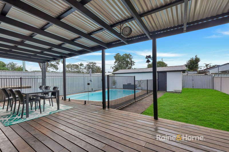 Photo - 12 Onslow Avenue, Woy Woy NSW 2256 - Image 4