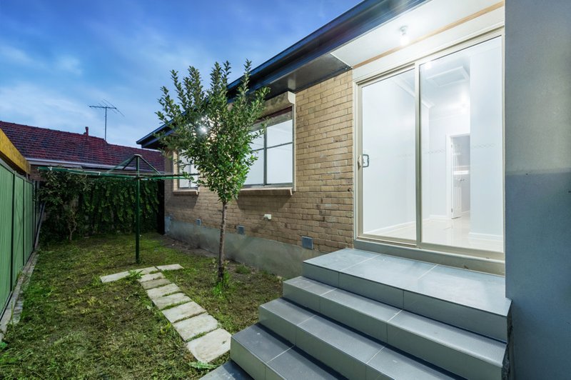 Photo - 12 Ophir Street, Broadmeadows VIC 3047 - Image 6