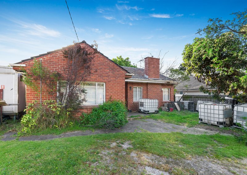 Photo - 12 Orchard Grove, Blackburn South VIC 3130 - Image 2