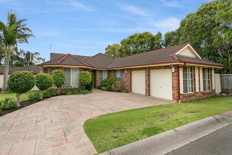 12 Ord Place, Albion Park NSW 2527