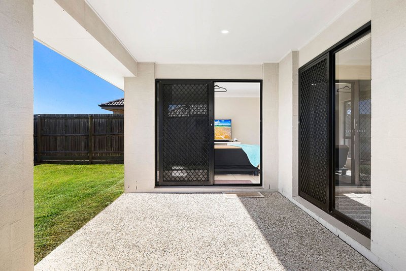 Photo - 12 Oregano Close, Griffin QLD 4503 - Image 11