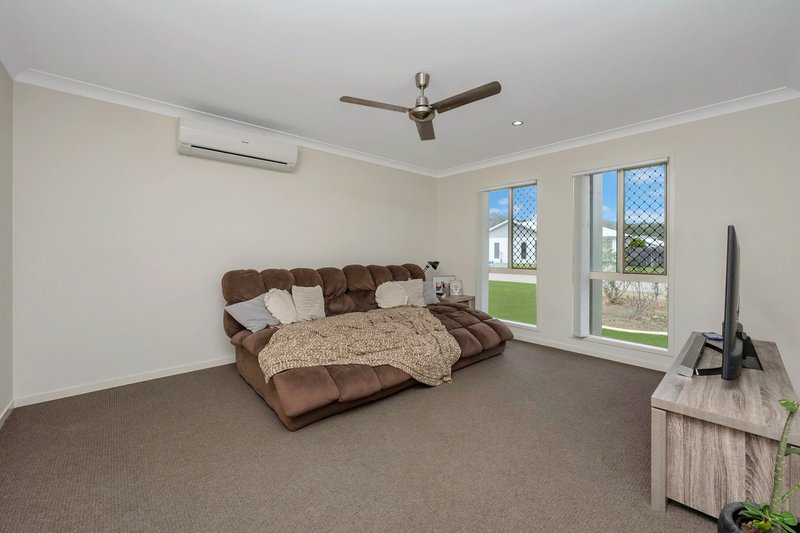 Photo - 12 Orillia Court, Deeragun QLD 4818 - Image 2