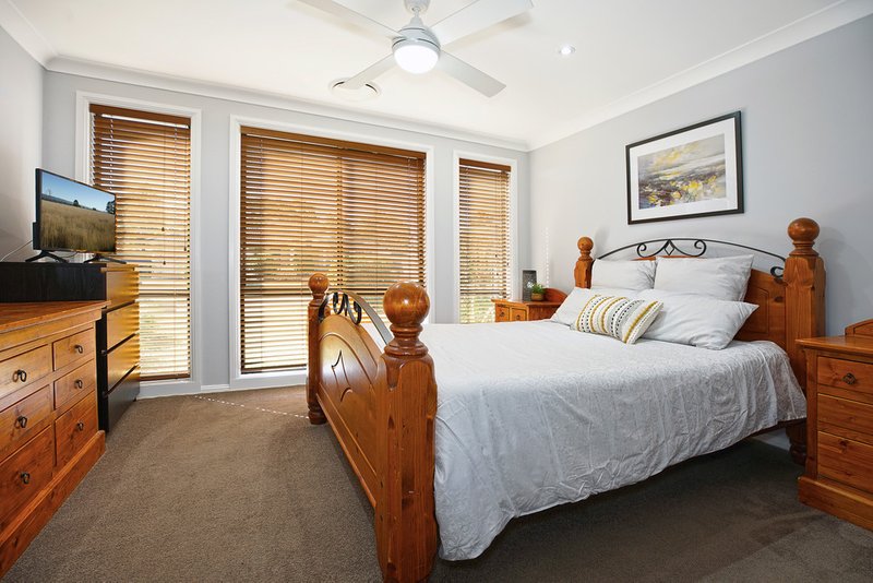 Photo - 12 Ormonde Close, Glenmore Park NSW 2745 - Image 2