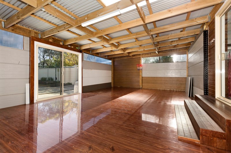 Photo - 12 Ostia Court, Thomastown VIC 3074 - Image 8