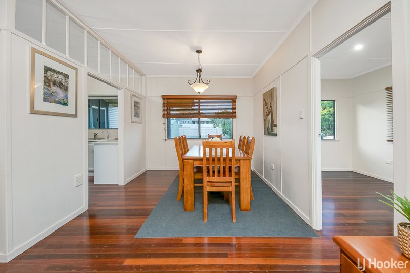 Photo - 12 Oswald Street, Allenstown QLD 4700 - Image 4