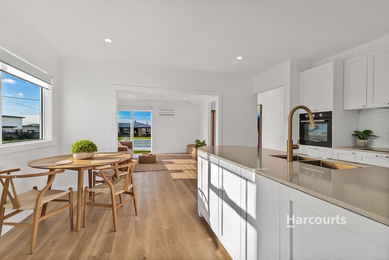 Photo - 12 Overall Street, Sulphur Creek TAS 7316 - Image 10
