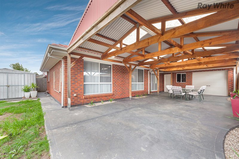 Photo - 12 Oxford Court, Sydenham VIC 3037 - Image 12