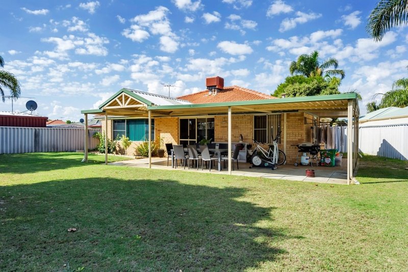 Photo - 12 Ozark Place, Warnbro WA 6169 - Image 11