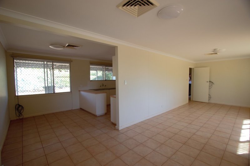 Photo - 12 Padbury Way, Bulgarra WA 6714 - Image 6