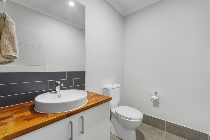 Photo - 12 Paisley Place, Spring Mountain QLD 4300 - Image 23