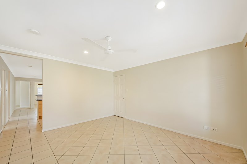 Photo - 12 Paladin Place, Bald Hills QLD 4036 - Image 2