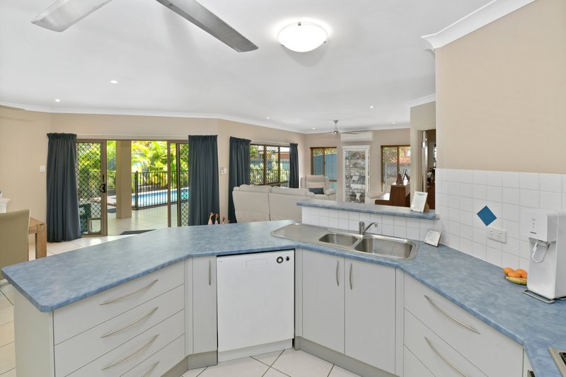 Photo - 12 Palmetto Street, Palm Cove QLD 4879 - Image 6