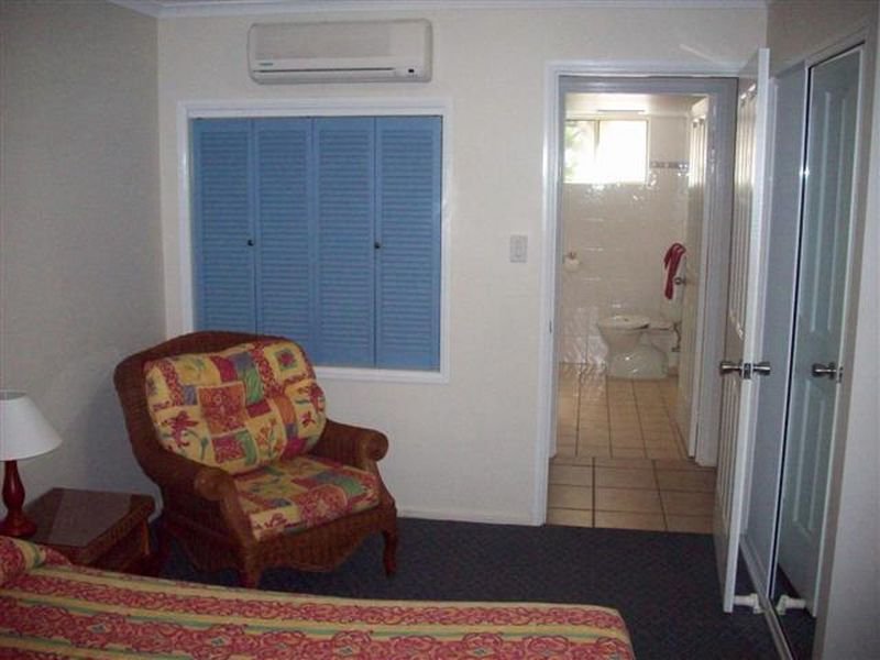 Photo - 1/2 Pandanus Street, Bowen QLD 4805 - Image 17