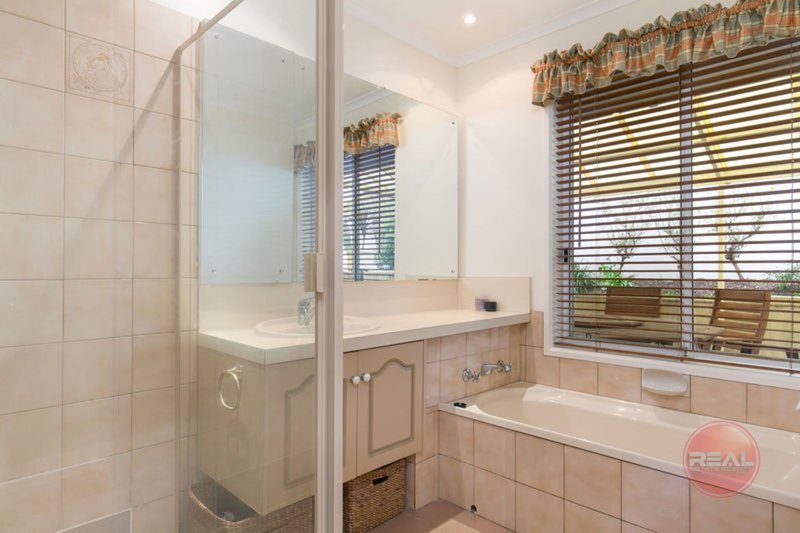 Photo - 12 Panorama Drive, Aberfoyle Park SA 5159 - Image 18