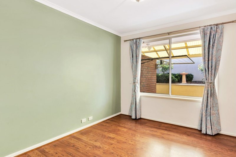 Photo - 12 Panorama Drive, Aberfoyle Park SA 5159 - Image 12