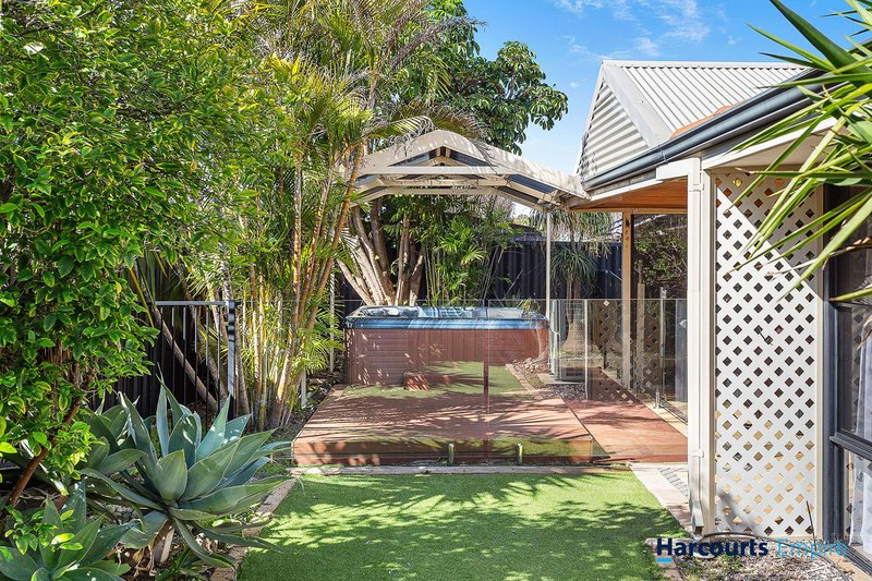 Photo - 12 Paradise Grove, Atwell WA 6164 - Image 11