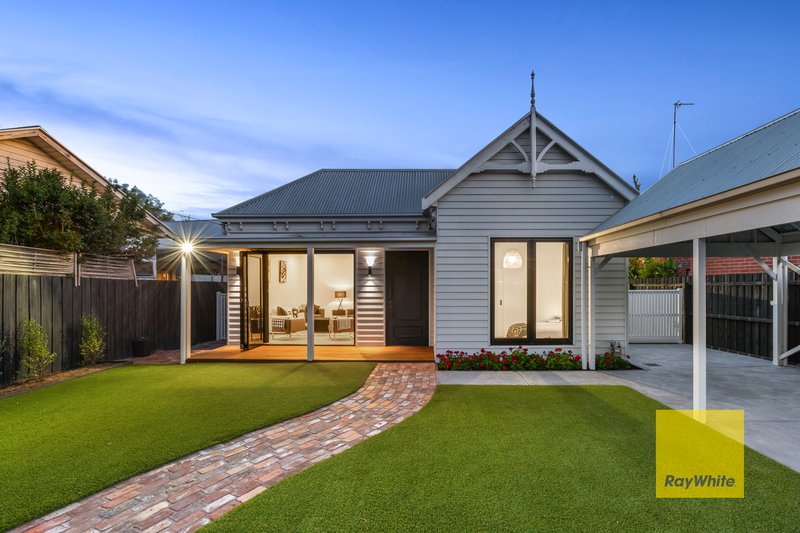 12 Park Crescent, South Geelong VIC 3220