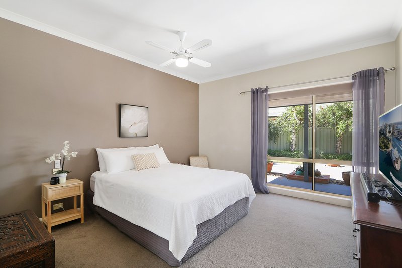 Photo - 12 Park Lane, Wodonga VIC 3690 - Image 10