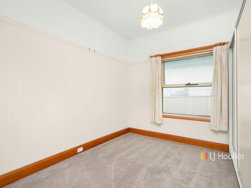 Photo - 12 Parker Street, Devonport TAS 7310 - Image 9