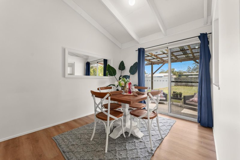 Photo - 12 Parkland Court, Eagleby QLD 4207 - Image 11