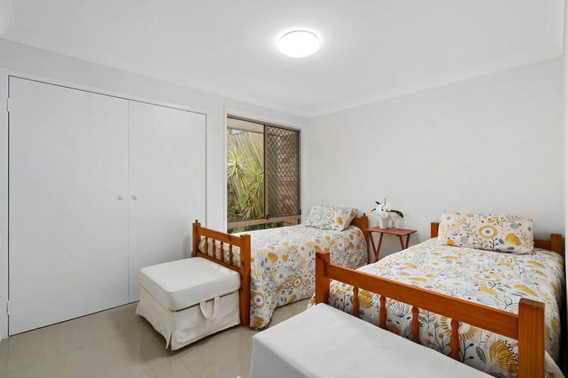 Photo - 1/2 Parkridge Drive, Molendinar QLD 4214 - Image 7