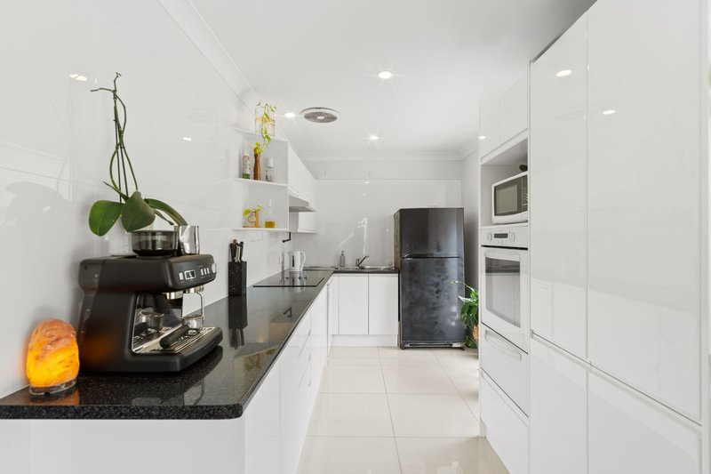Photo - 1/2 Parkridge Drive, Molendinar QLD 4214 - Image 2