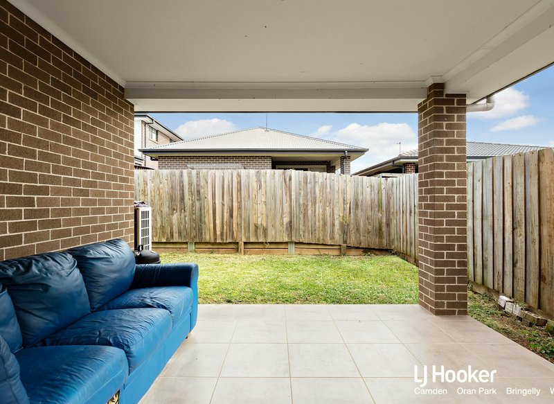 Photo - 12 Parrott Street, Elderslie NSW 2570 - Image 7