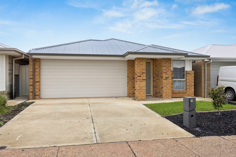 Photo - 12 Pasanda Road, Munno Para West SA 5115 - Image 1
