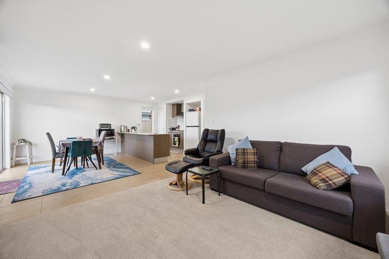 Photo - 12 Pasanda Road, Munno Para West SA 5115 - Image 10