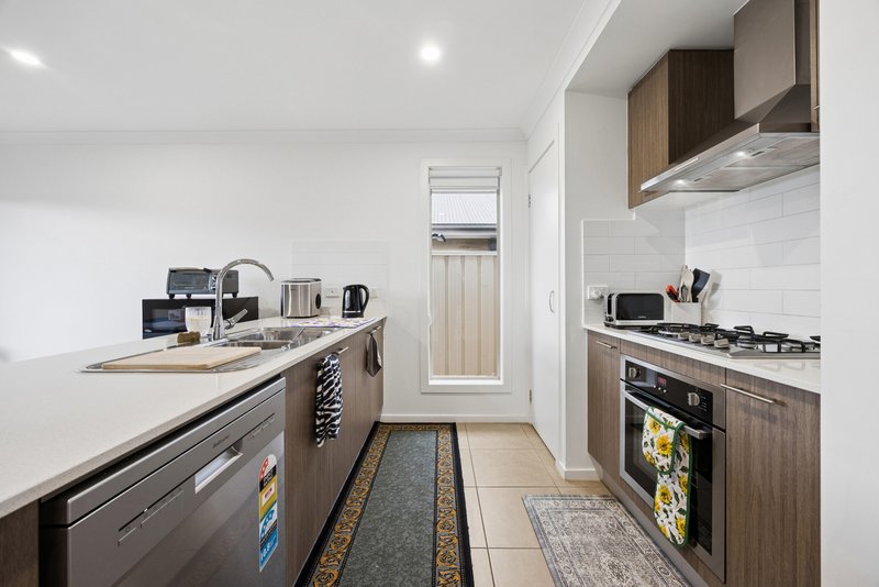 Photo - 12 Pasanda Road, Munno Para West SA 5115 - Image 14