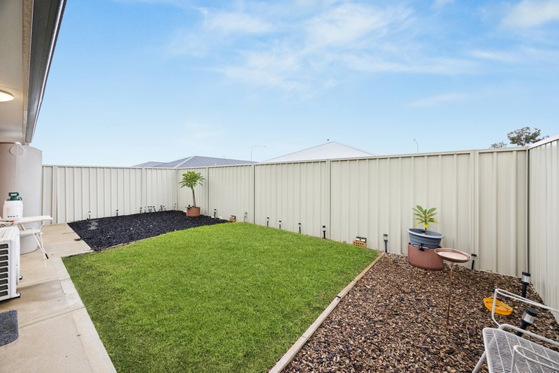 Photo - 12 Pasanda Road, Munno Para West SA 5115 - Image 17