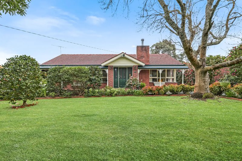 12 Pascoe Avenue, Croydon VIC 3136