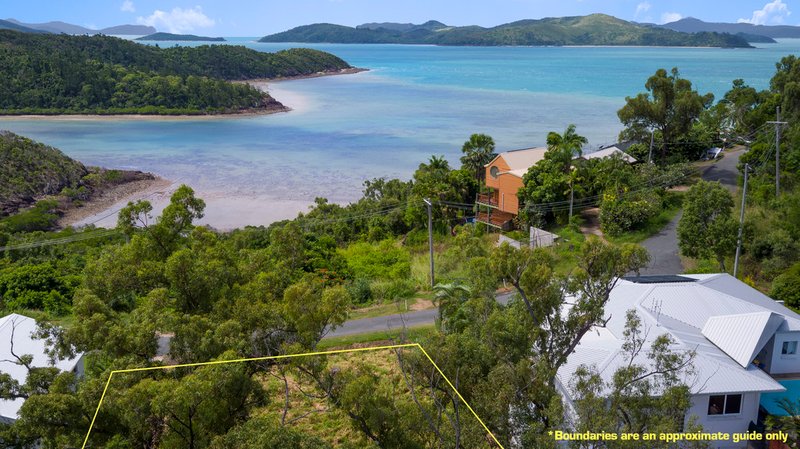 Photo - 12 Passage Avenue, Shute Harbour QLD 4802 - Image 6