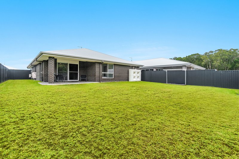 Photo - 12 Peacock Street, Yamba NSW 2464 - Image 9