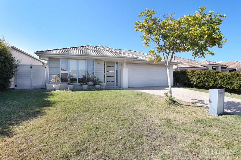 Photo - 12 Pectoral Place, Banksia Beach QLD 4507 - Image 1