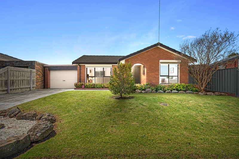 Photo - 12 Penrith Crescent, Bundoora VIC 3083 - Image 1
